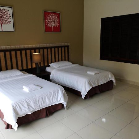 Hotel Gold Coast Morib By Tim Esterno foto