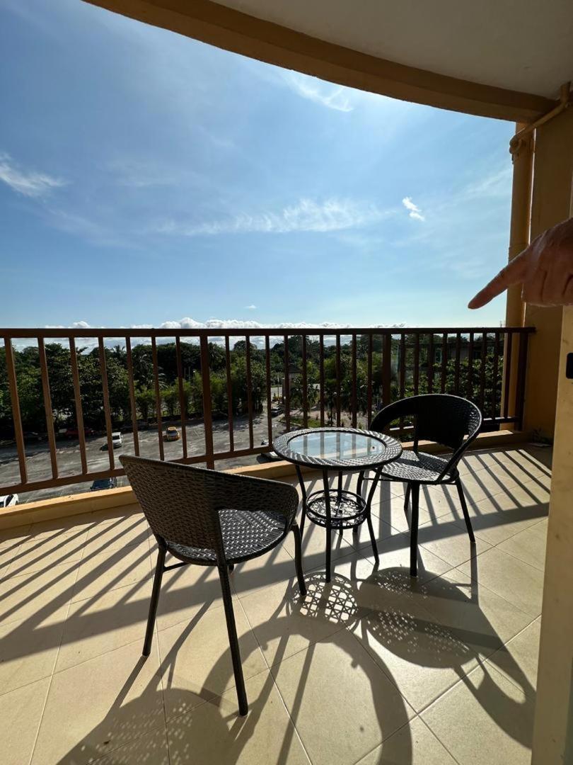Hotel Gold Coast Morib By Tim Esterno foto