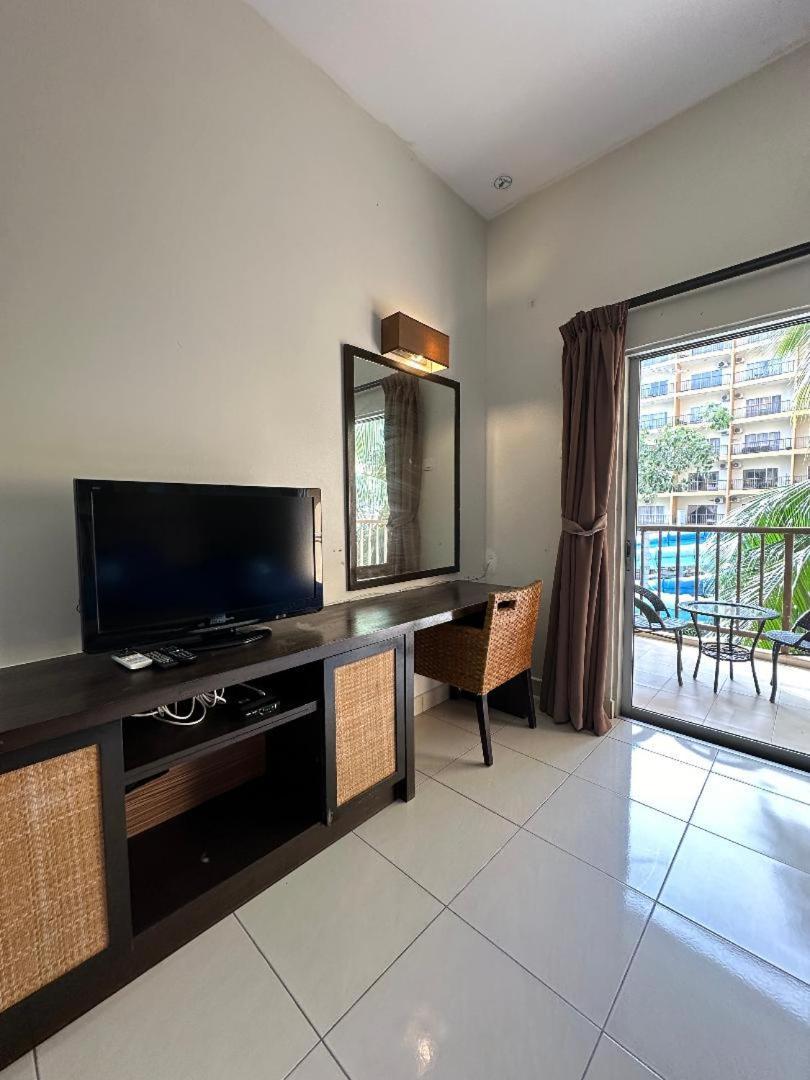 Hotel Gold Coast Morib By Tim Esterno foto